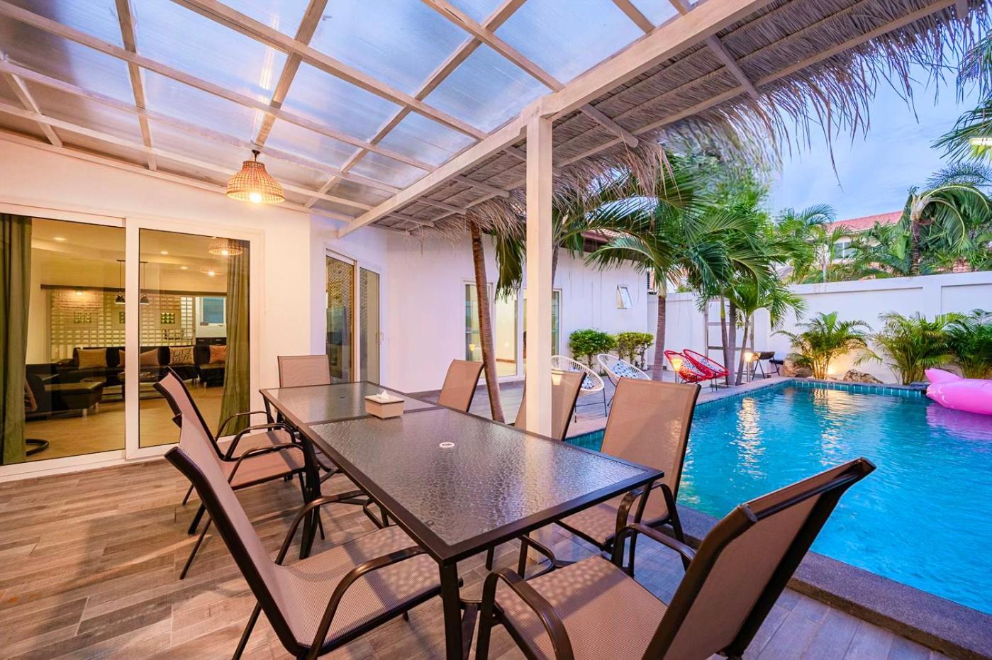 פאטאיה Majestic Residence Pool Villa 4 Bedrooms Private Beach מראה חיצוני תמונה